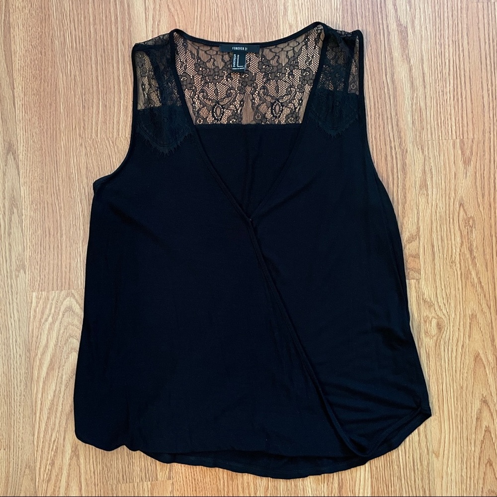 Forever 21 Black Lace Trim V Neck Crossover Tank M